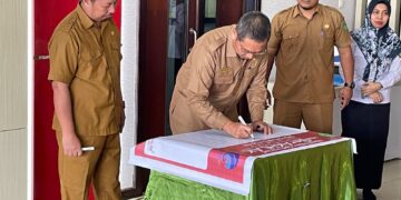 ASN Diskominfo Kukar Tandatangani Core Value ASN BerAKHLAK, Dafip Haryanto: Modal Utama Pelayanan Masyarakat 