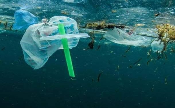 Limbah Perusahaan Berserakan di Laut, Nelayan Balikpapan Ngeluh Tangkapan Menurun