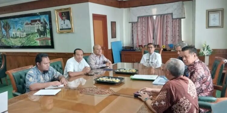 Ardiansyah Dukung Pembangunan Infrastruktur Kelistrikan di Kutim