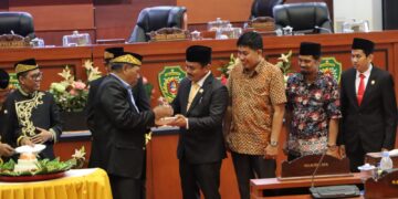 Sidang Paripurna HUT Ke-21 Kabupaten PPU, Hamdam: Ajak Masyarakat Mendukung Pembangunan IKN