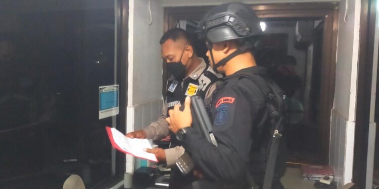 Pastikan Keamanan Obvitnas, Brimob Laksanakan Patroli Rutin