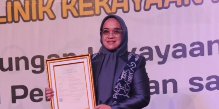 Tenun Rakat dan Hudog Kutim Resmi Berkekuatan Hukum