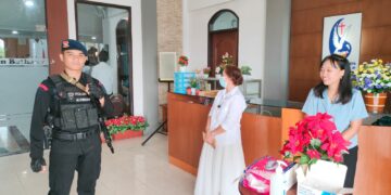 Jamin Keamanan Beribadah, Brimob Kaltim Lakukan Patroli dan Pengamanan di Sejumlah Tempat Ibadah