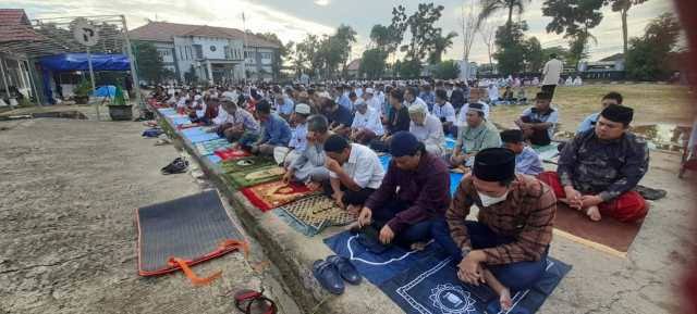 Warga Muhammadiyah Kutim Laksanakan Salat Iduladha di Halaman Gedung BPU di Sangatta Utara