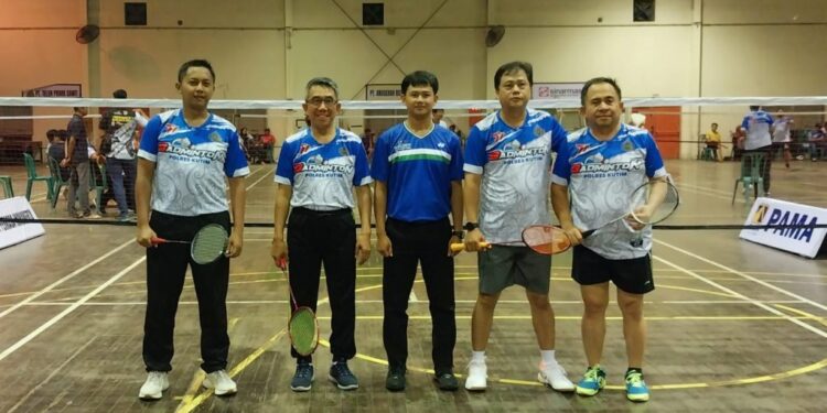 Bupati dan Wabup Ikuti Pertandingan Bulu Tangkis HUT Bhayangkara