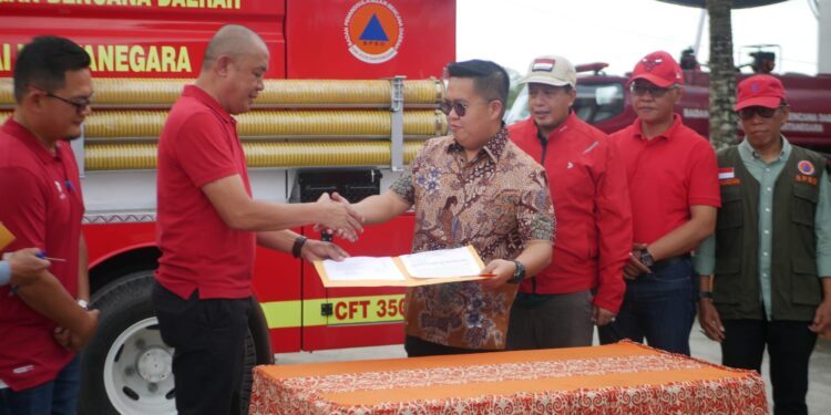 Kukar Punya Mobil Pemadam Canggih, Rendi Solihin: Agar Petugas Lebih Siap