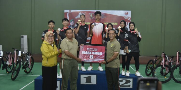 Korem 101/ANT Juara Umum Kompetisi Bulu Tangkis Piala Pangdam VI Cup Tahun 2023
