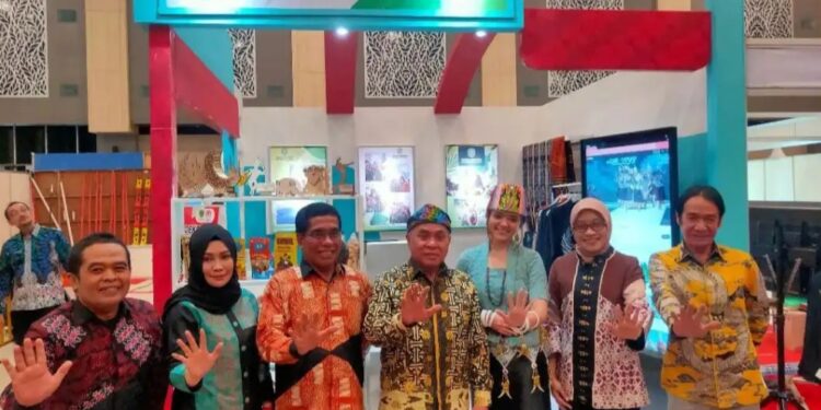Dispar Kutim Kenalkan Potensi Wisata di Kaltim Fest 2023