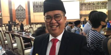 Jaga Kelestarian Alam, Rendi Solihin Ajak Masyarakat Tiru Desa Muara Siran