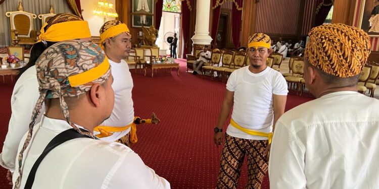 Sultan Kutai Diminta Mundur, Ini Respon Remaong Koetai Berjaya…