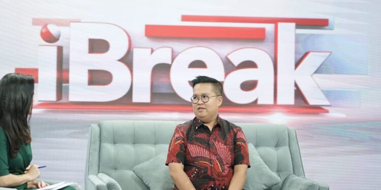 Jadi Pembicara di Talk Show iNewsTV, Rendi Solihin Beber ‘Kukar Kaya Festival’ Cikal Bakal Kiblat Industri Kreatif Indonesia
