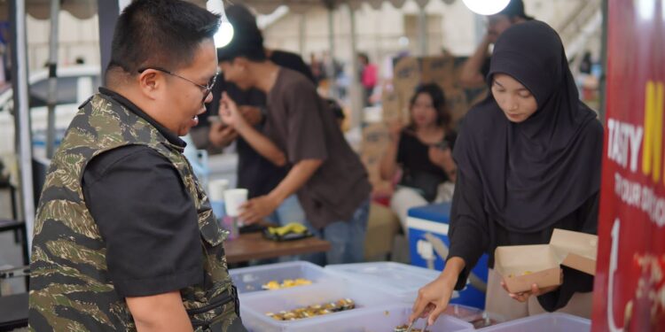 UMKM Kebanjiran Rezeki di Kukarland Festival 2023, Rendi Solihin: Perputaran Uang Capai Miliaran