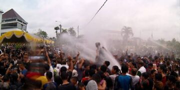 Tradisi Belimbur Libatkan Puluhan Organisasi Perangkat Daerah