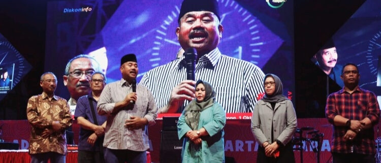 Bupati Edi Damansyah Luncurkan Buku “Mengayuh Waktu Membangun Kukar”