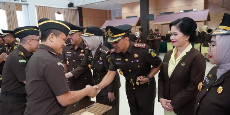 Asintel Kejati Kaltim Jadi Kajari Batam