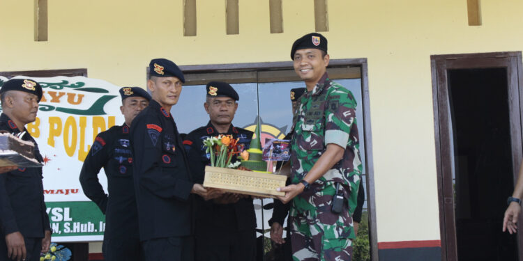 Prajurit Batalyon Kaveleri 13/SLW Mengunjungi dan Beri Ucapan HUT Korps Brimob Polri Ke-78 Tahun di Mako Batalyon C Pelopor
