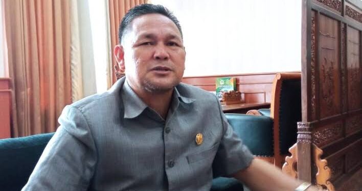 Yan Mendukung Penuh Kenaikan Honor Tenaga Pendidik di Kutim