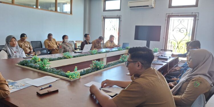 Meningkatkan Standar Statistik, Diskominfo PPU dan BPS Evaluasi Kinerja Sektoral Tahun 2024