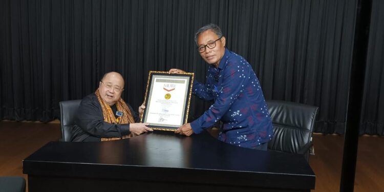 SMSI Raih Penghargaan MURI atas Aksi Kemanusiaan: Eksklusif dengan Jaya Suprana