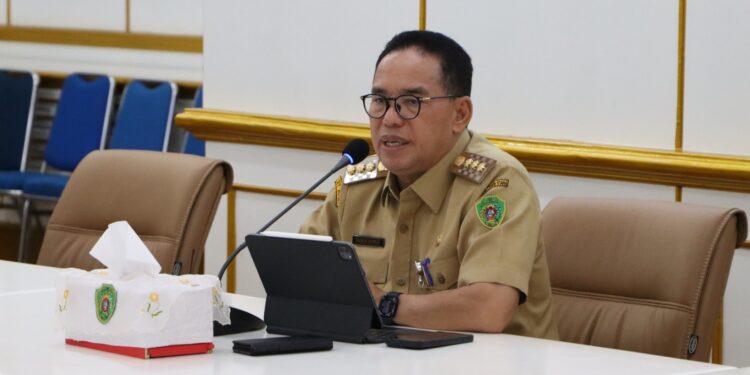 Pimpin Rapat Terpadu Membahas Pengangguran dan Penduduk Miskin, Pj Bupati Meminta Data yang Aktual dan Akurat