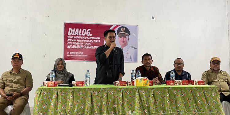 Rendi Solihin Dialog dengan Pelaku UMKM di Sanga-sanga, Singgung Soal Penyerahan Bantuan