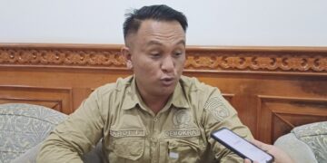 Terima Keluhan Krisis Air Bersih di Teluk Pandan, Abdi Firdaus akan Tindaklanjuti ke Pemerintah