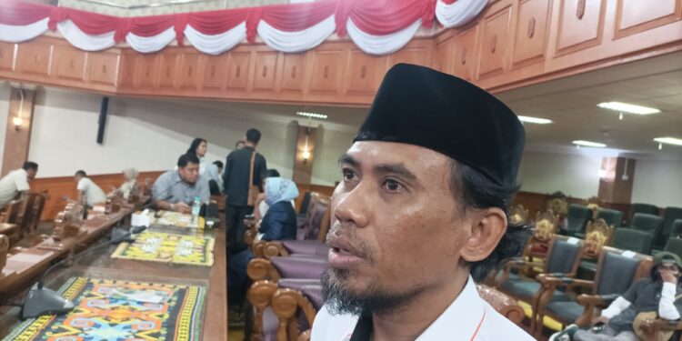 Kontroversi Pembangunan Masjid dan Pasar di Sangatta Selatan: Jimmi DPRD Kutim Beri Penjelasan