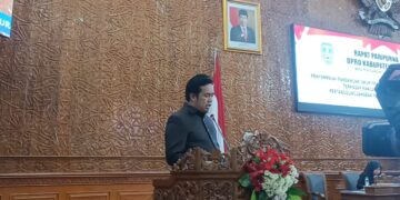 Golkar Soroti Lonjakan Pendapatan Daerah Kutim 2023 di Sidang Paripurna