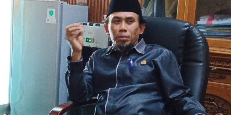 Ketua DPRD Kutim Tegaskan Kode Etik bagi Anggota Baru untuk Jaga Integritas Lembaga