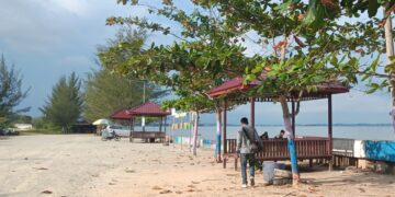 Dorong Ekonomi Kreatif, Disbudpar PPU Kembangkan Pantai Nipah-Nipah Sebagai Destinasi Wisata Unggulan
