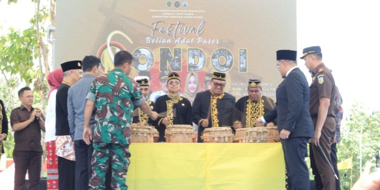 Festival Nondoi Dibuka Pj Bupati, Zainal Arifin: Pentingnya Melestarikan Warisan Budaya Daerah