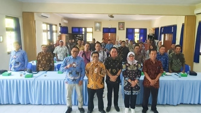 Distan PPU Bawa Petani dan PPL Belajar Pertanian Padi Organik di Sleman