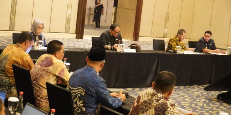 Rakor Lintas Sektor Kementrian ATR BPN, Pj. Bupati PPU Zainal Arifin Paparkan Rancangan RDTR Kabupaten PPU