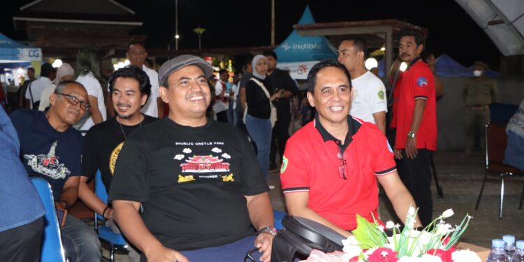 Diskominfo PPU Sukses Meriahkan Pentas Seni dan UMKM di Alun-Alun Serambi Nusantara
