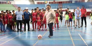 Bupati PPU  Buka Liga Futsal Bupati Series 2025, Dorong Semangat Generasi Muda