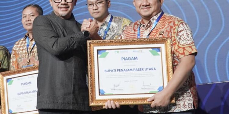 Bupati Mudyat Noor Raih Penghargaan Nasional