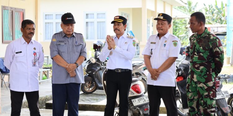 Wabup PPU Serahkan Bantuan Alsintan ke Brigade Pangan