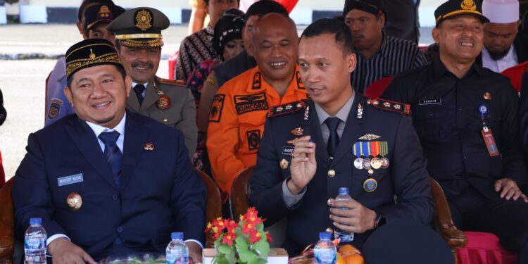 Bupati PPU Hadiri Upacara Hari Bhayangkara Ke-79