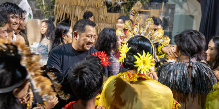 Pagelaran “Sang Askarya” di PPU: Panggung Kreativitas, Identitas, dan Ekonomi Rakyat