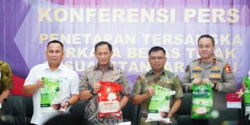 Skandal Beras Premium Palsu Terungkap, Tiga Pejabat PT FS Resmi Jadi Tersangka
