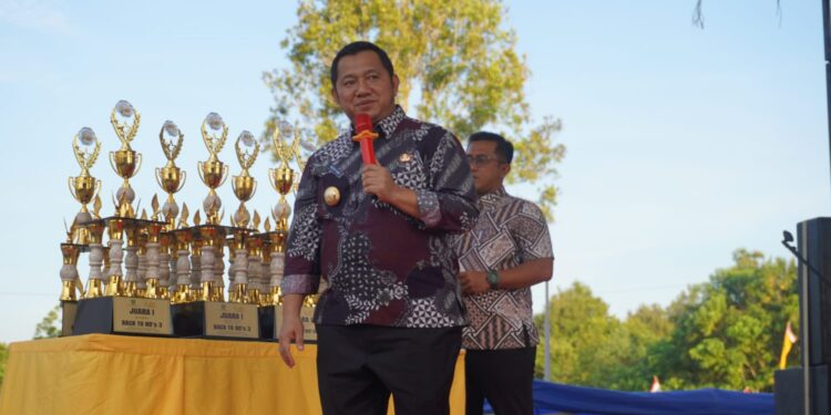 Festival “Back to 80’s” Resmi Ditutup, Warga PPU Rayakan Kebangkitan Permainan Tradisional
