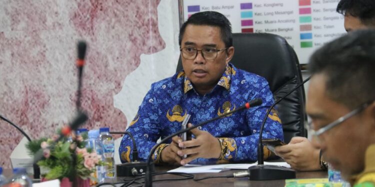 Kutim Tancap Gas Kejar Serapan APBD 2025, Proyek Jalan Serentak Jadi Kunci Optimisme