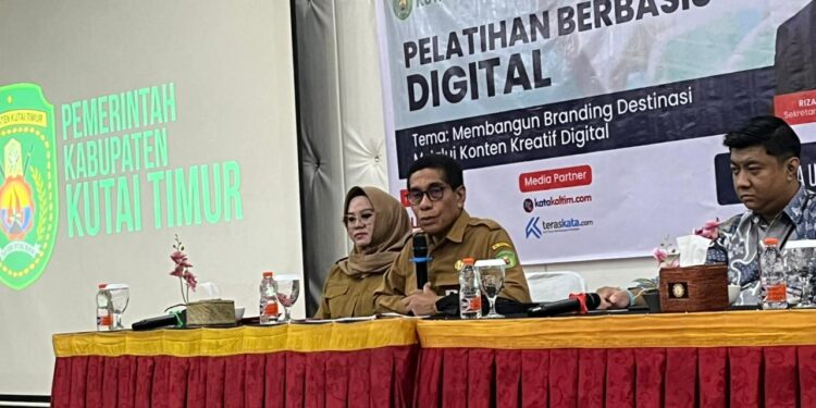 Dispar Latih Puluhan Pelaku Wisata Kuasai Teknologi Baru