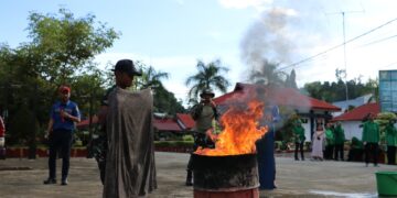 Deninteldam VI/Mlw Bekali Prajurit dan Keluarga Mitigasi Kebakaran