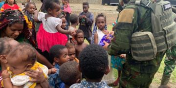 Menyemai Harapan di Pegunungan Papua, Prajurit Raja Alam Hadirkan Tawa di Kampung Yamo